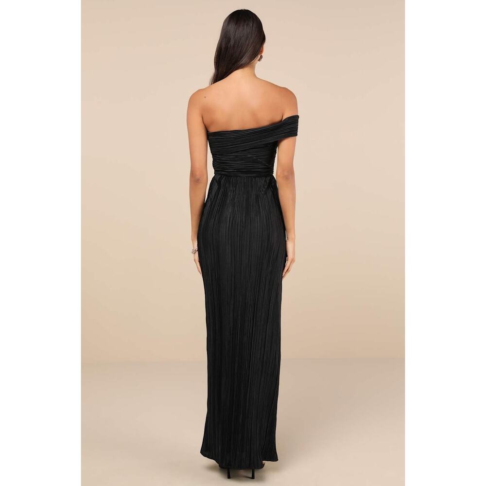 NWT Lulus Poised Performance Black Plisse One-Shoulder Maxi Dress Banquet Size S - Picture 3 of 8